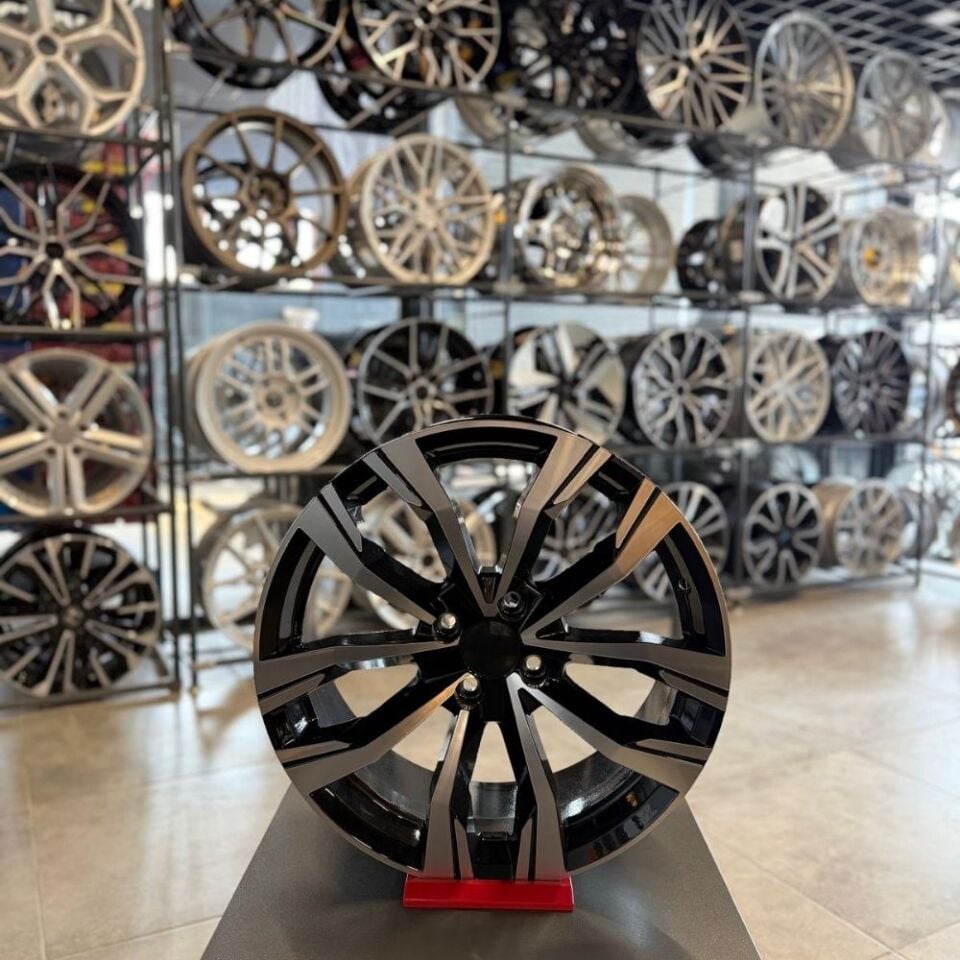 EMR S1019-02 17 İnç 7.5J 5x114.3 ET40 67.1 Deep Black DG Jant Modeli (Takım)